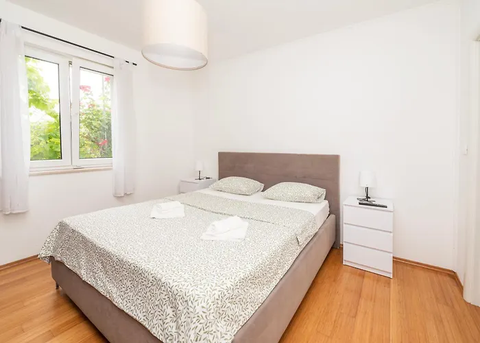 Paula Apartamento Trogir