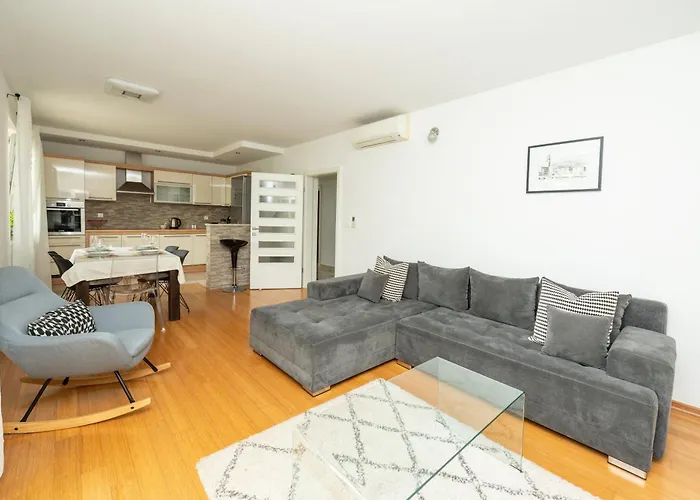Paula Apartamento