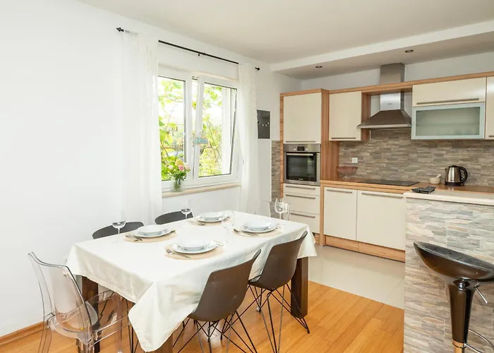Apartamento Paula *
