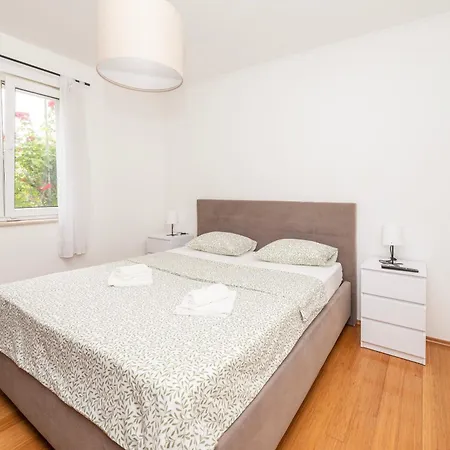 Paula Lägenhet Trogir